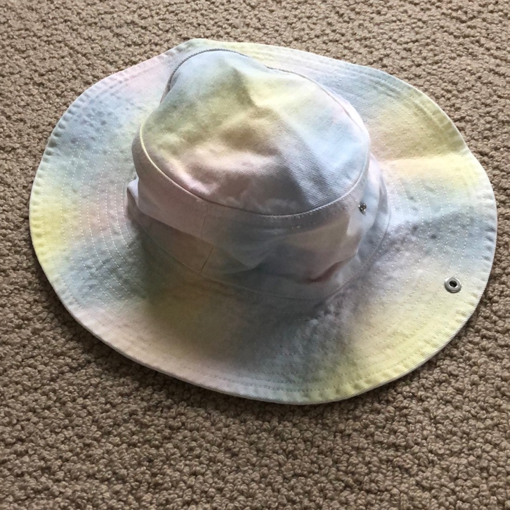 GANNI rainbow canvas bucket hat